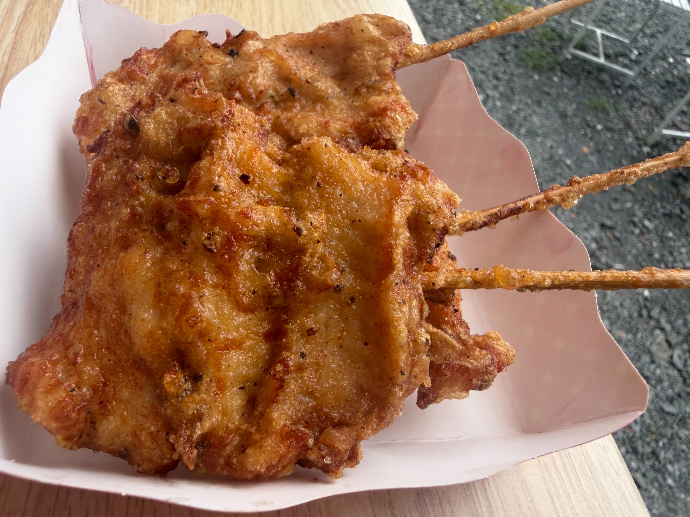 ไก่ทอดมะแขว่น